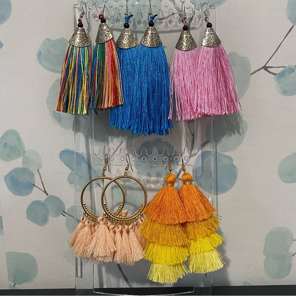 5 Pairs of Boho Tassel Earrings Never Worn - Picture 1 of 6